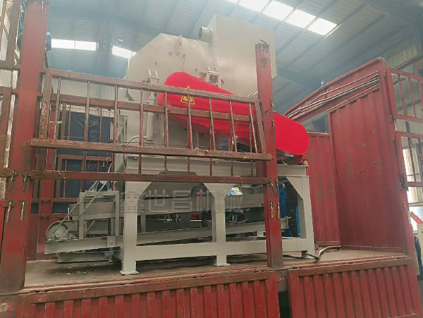 1000型破碎機(jī)發(fā)往江蘇